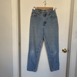 Vintage Levi’s 550 Size 4